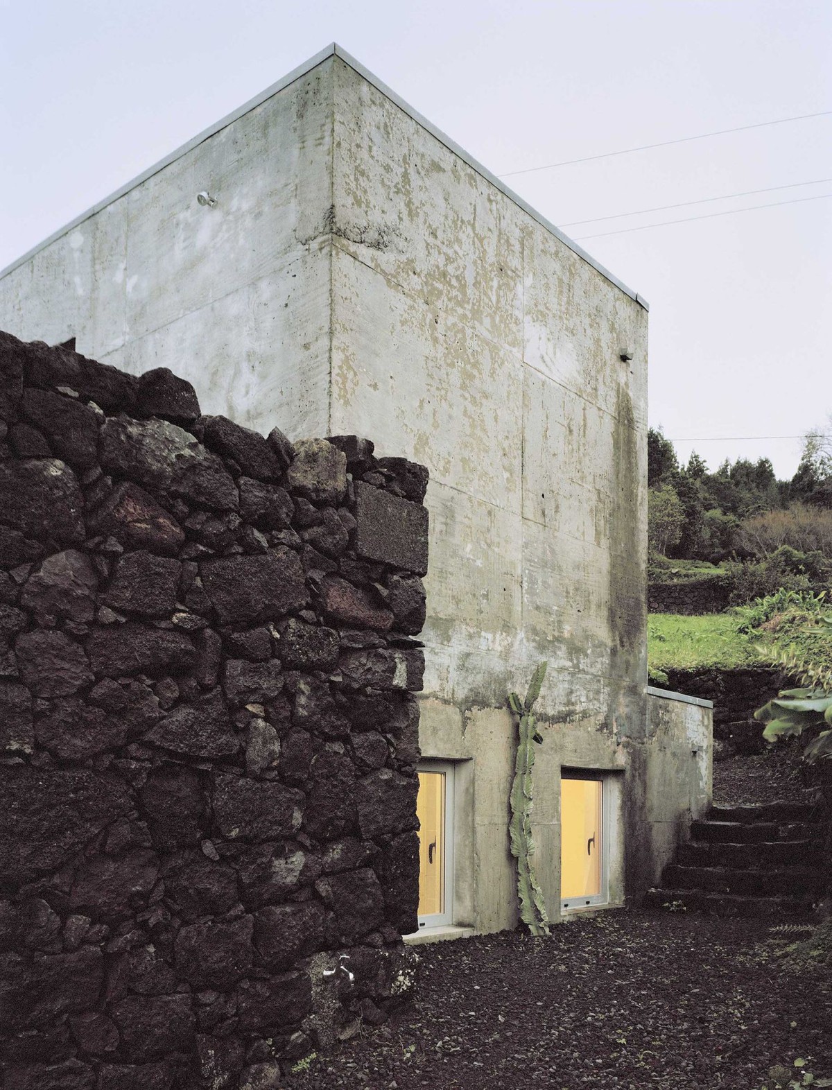 sami-arquitectos . ec house . são miguel arcanjo (1)