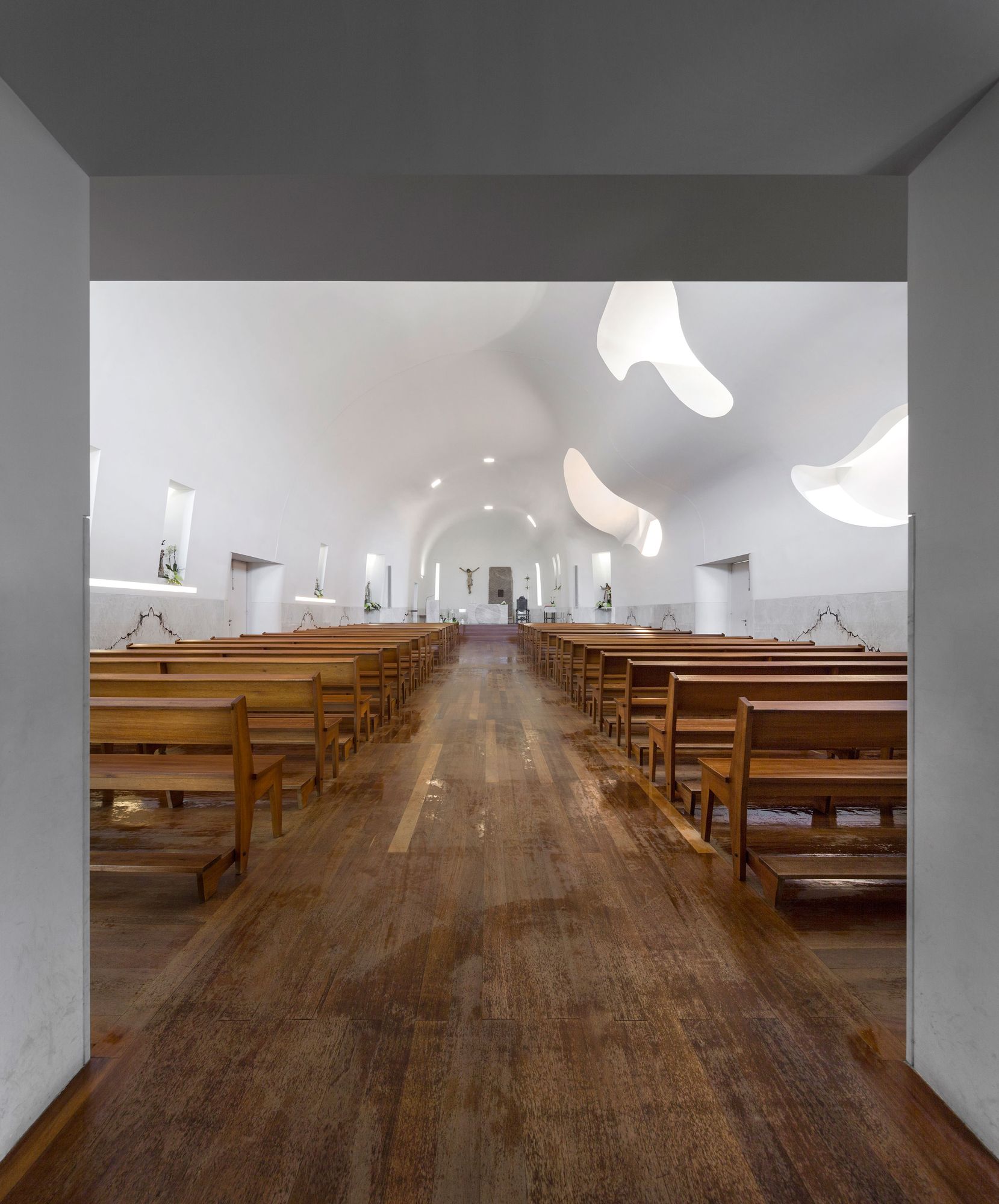 FCC Arquitectura . Church of S. Jorge de Várzea (3) – a f a s i a