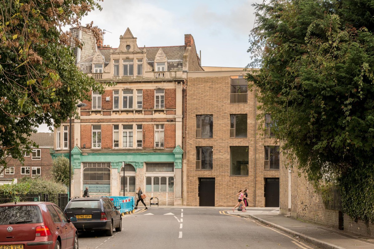 Jaccaud Zein . Shepherdess Walk housing . London  (1)