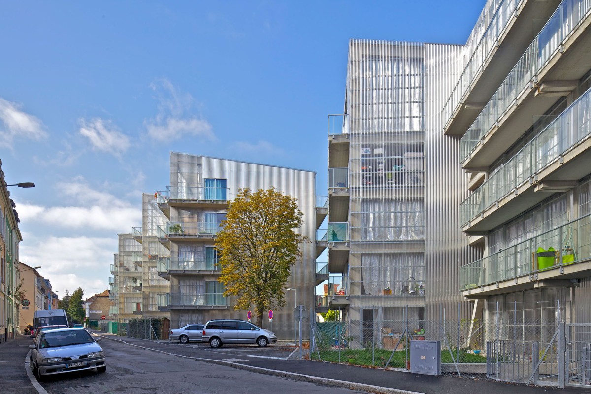 Lacaton & Vassal . 59 dwellings . MULHOUSE (1)