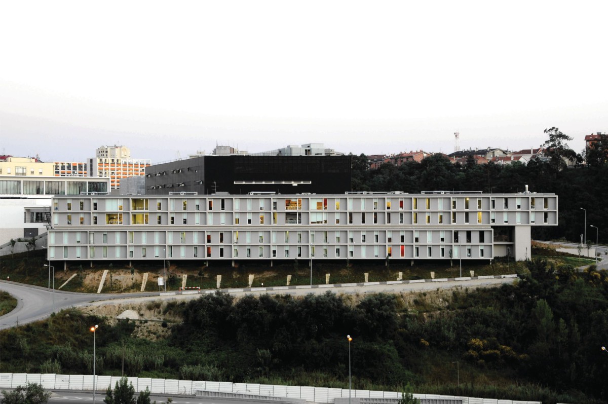 Paula Santos . HALL OF RESIDENCE FOR STUDENTS . COIMBRA  (1)