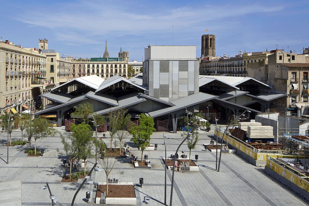 Carme Pinós . Nueva cubierta del Mercado de la Boquería . Barcelona (1)