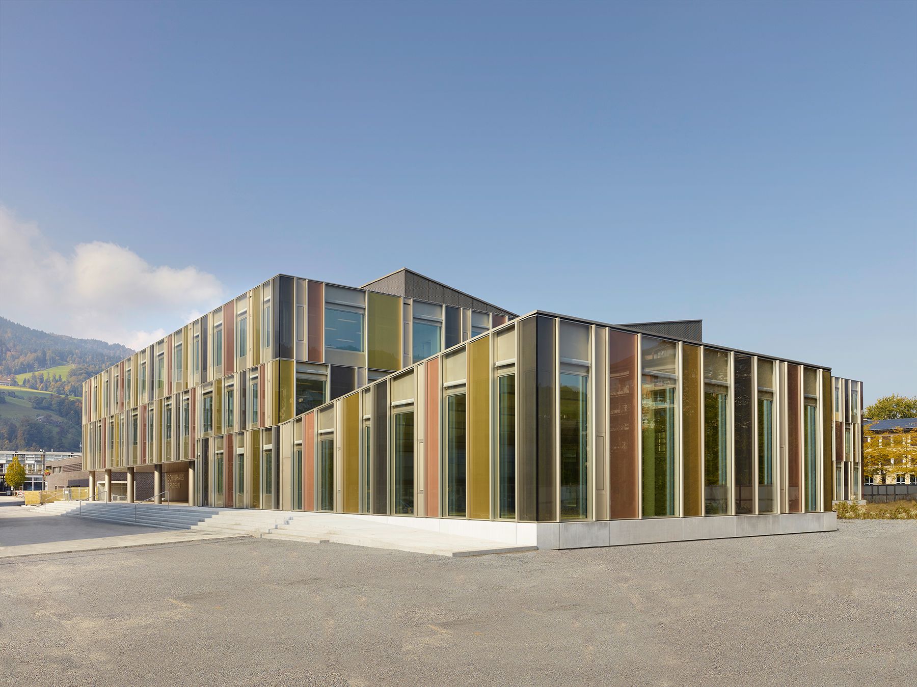 Lussi+Halter . Schulhaus Zentrum . Horw (4) | a f a s i a