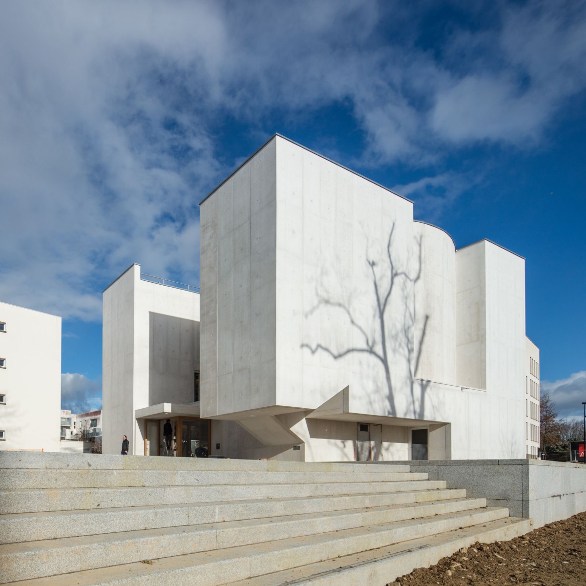 Alvaro Siza . Church of Saint-Jacques de la Lande . Rennes (12) | a f a ...