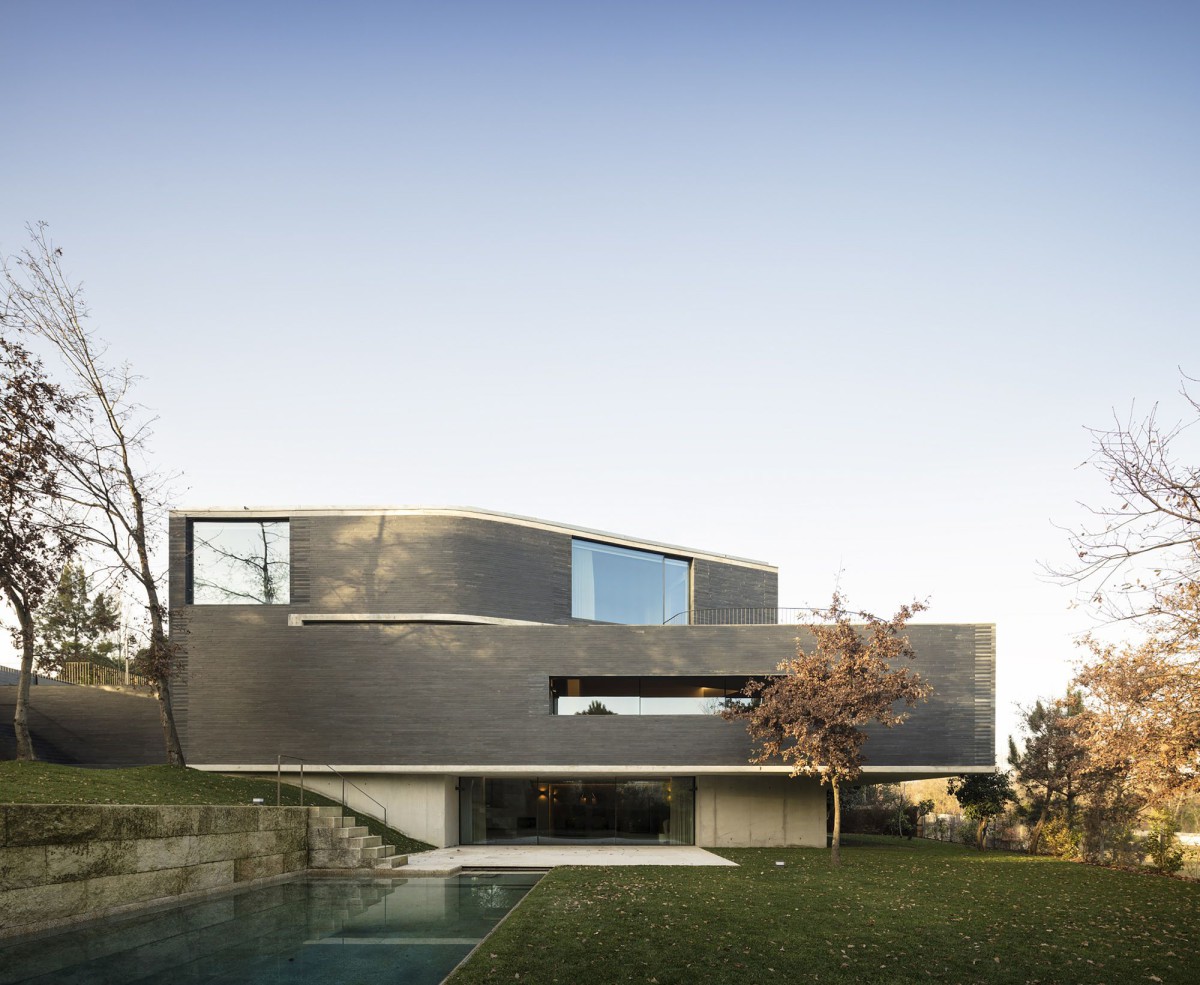 NoArq . RPFV House . Santo Tirso (1)