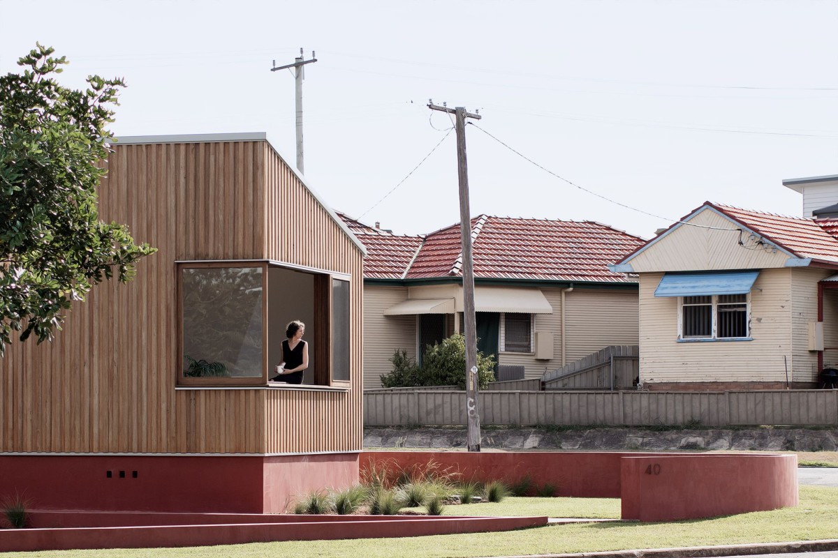 TRIAS · Three Piece House . NEWCASTLE (1)