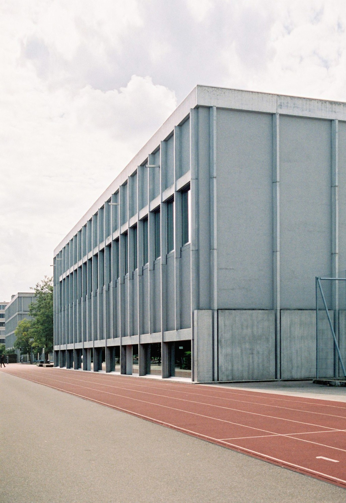 Peter Märkli . Im Birch School . Zurich (1)