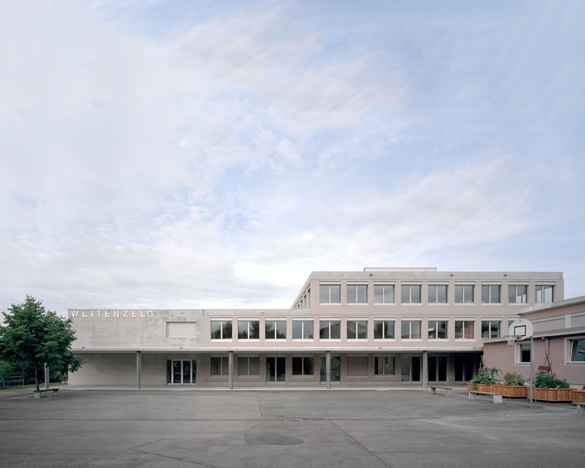 afasia Bak Gordon . Bernhard Maurer . SECONDARY SCHOOL . ROMANSHORN (1)