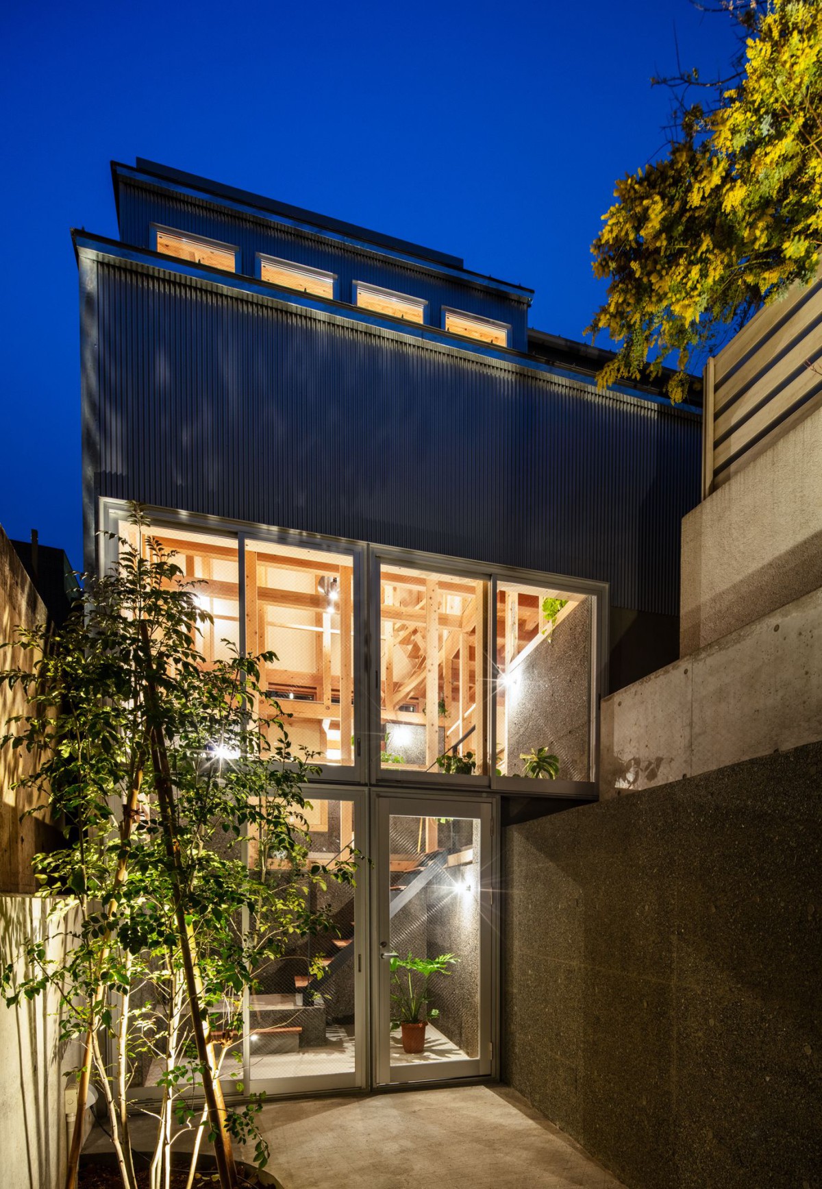 Kiyoaki Takeda . House with five retaining walls . Tokyo afasia (9)