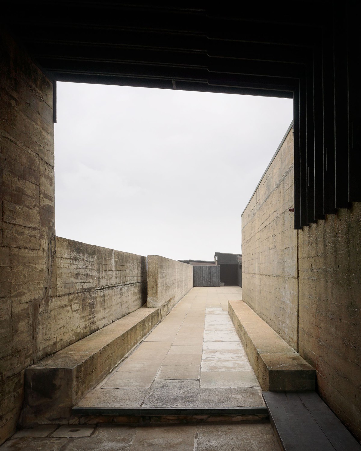 Álvaro Siza. Swimming Pools . Leça de Palmeira Lukas Schlatter (7)