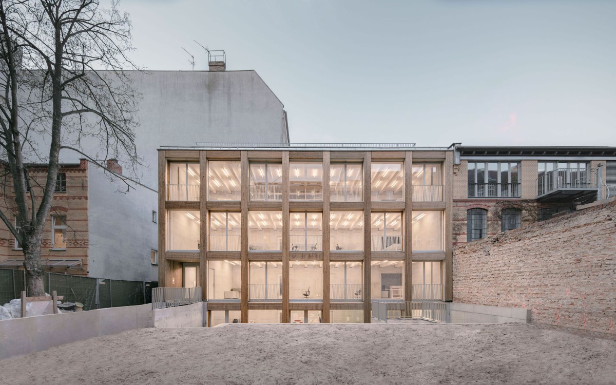 Jan Wiese . Ralf Wilkening . REMISE IMMANUELKIRCHSTRASSE . BERLIN afasia (1)