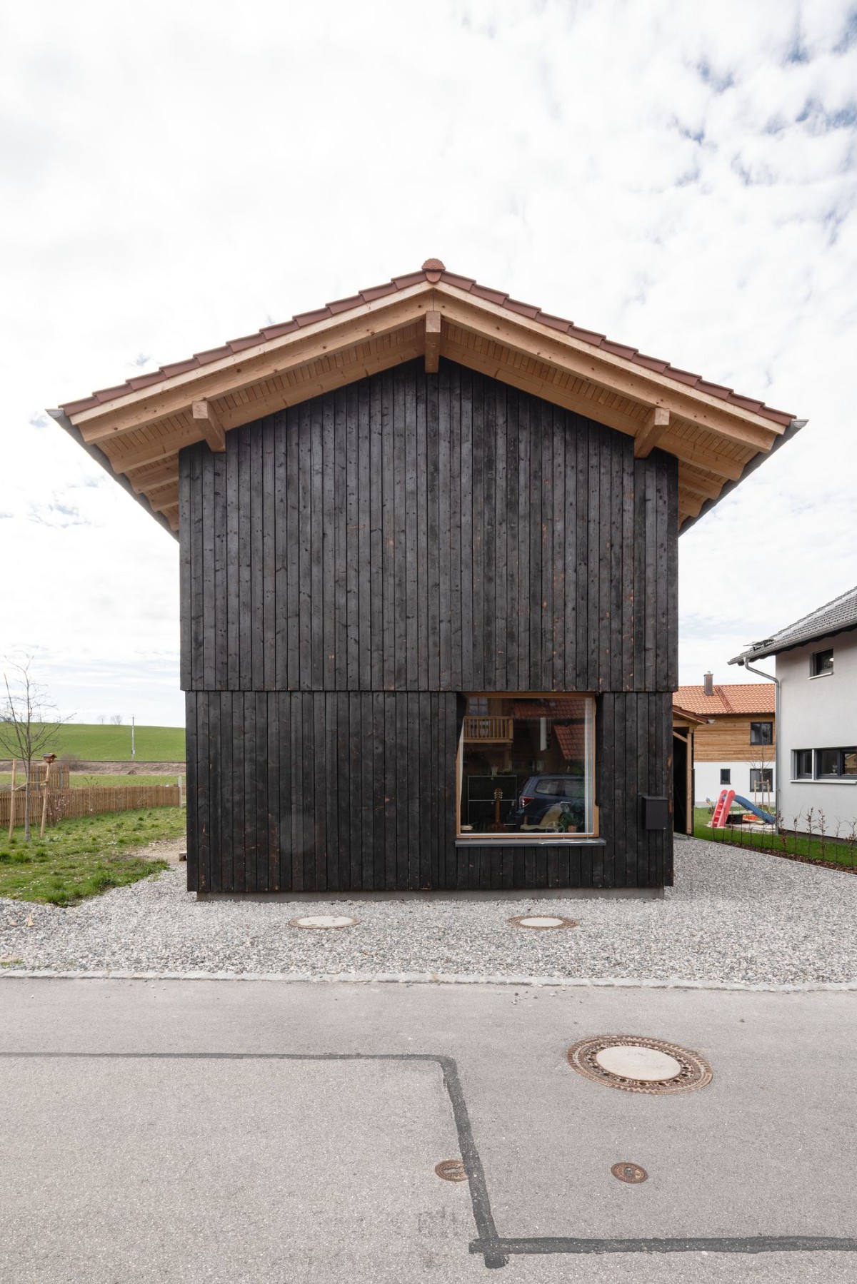 Kofink Schels . House with two columns .  Upper Bavaria afasia (1)