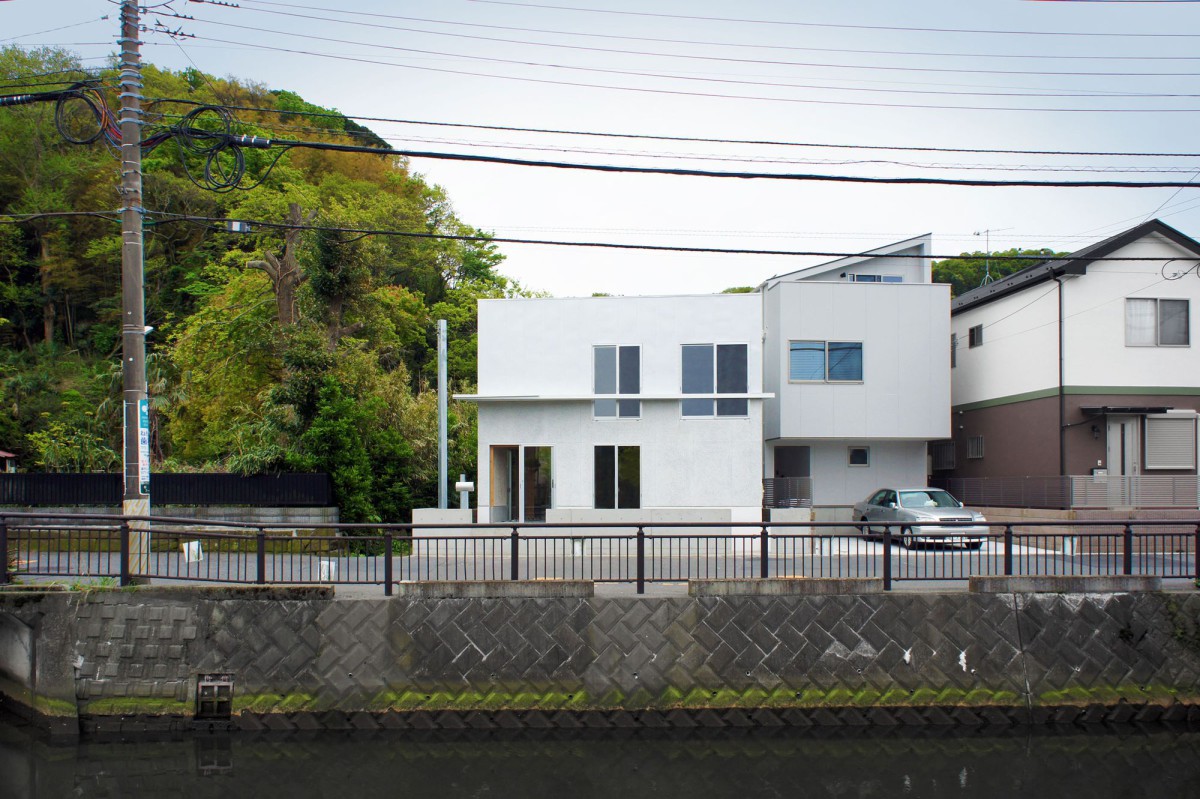 MA . Kikuchi . House in Sakurayama . Zushi afasia (1)