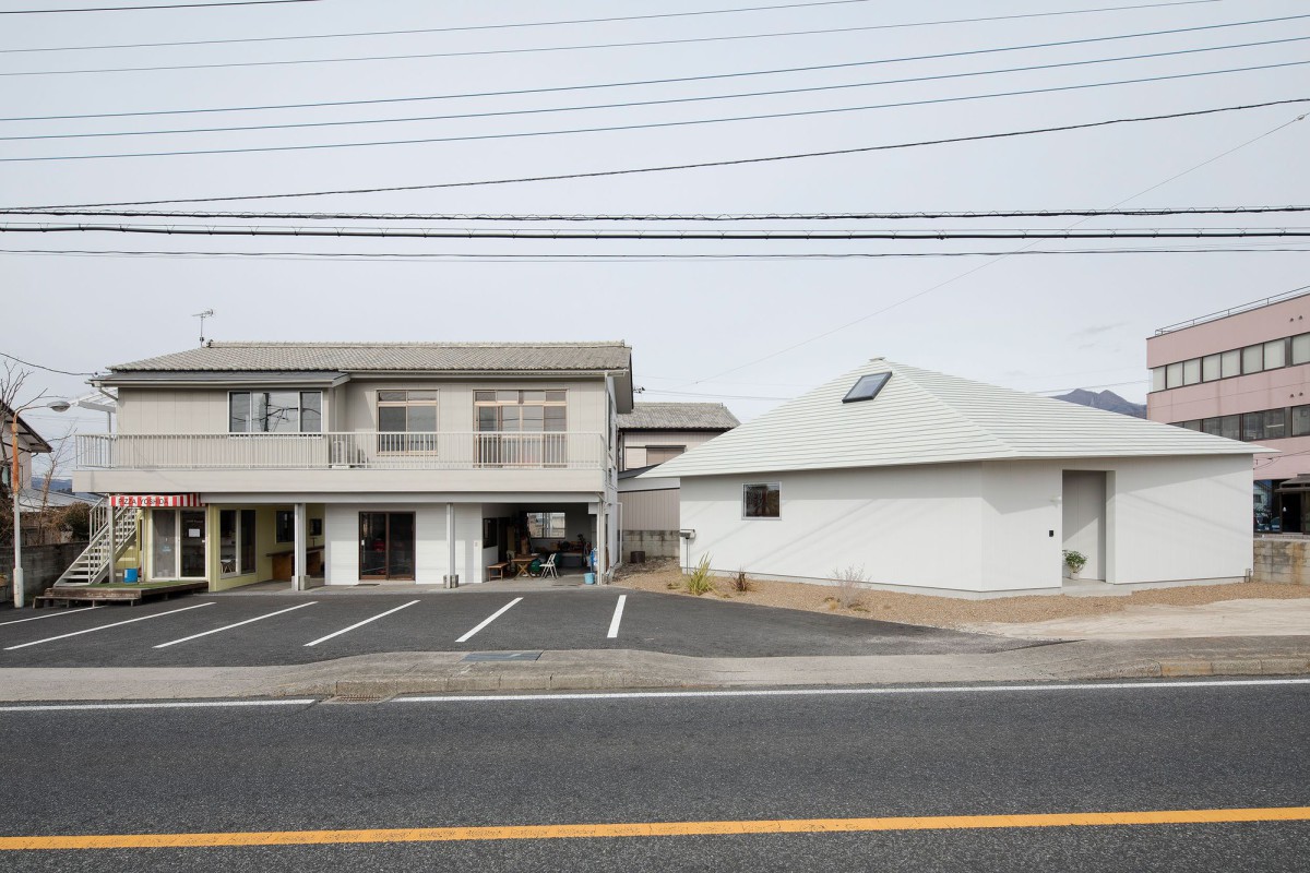 SNARK . OUVI . House in Nakago . Shibukawa Ippei Shinzawa afasia (1)