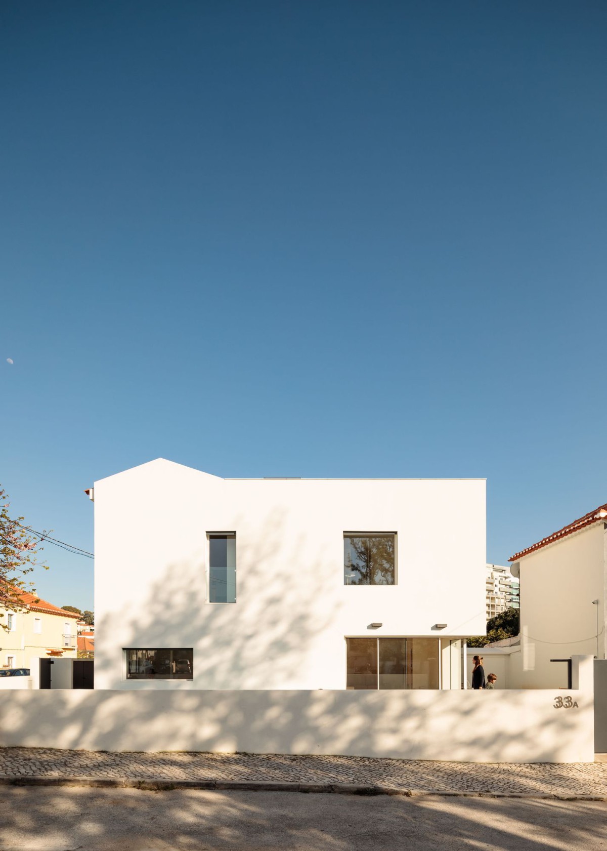 Atelier Cais . Caramão house . Lisbon Francisco Nogueira afasia (2)