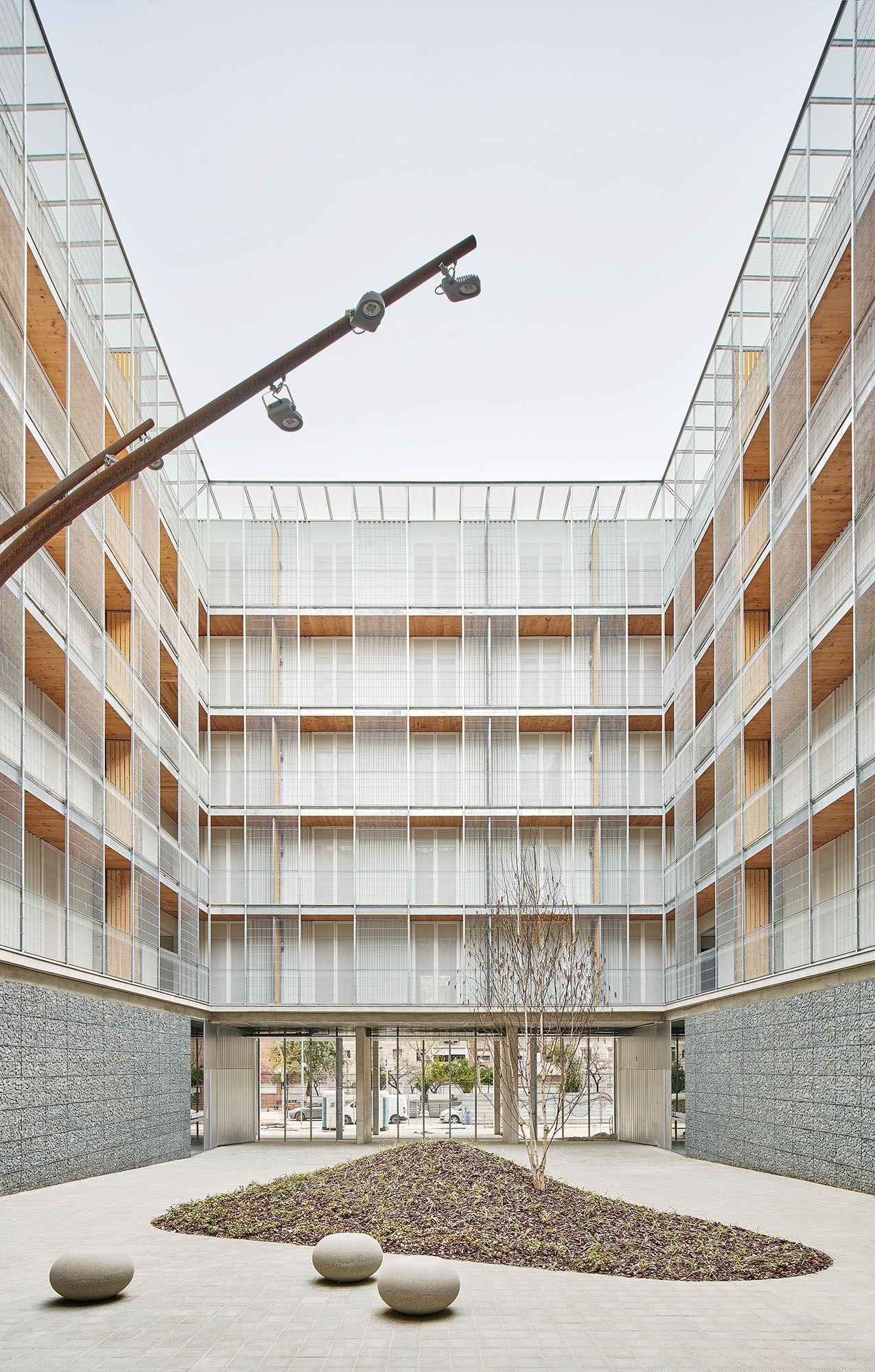 Peris Toral . Housing building . Cornellà afasia (3) – a f a s i a