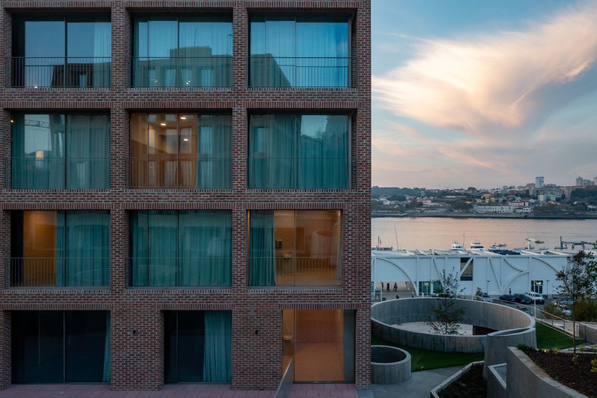 Nuno Valentim . Residential Structure for Elderly People . Vila Nova de ...