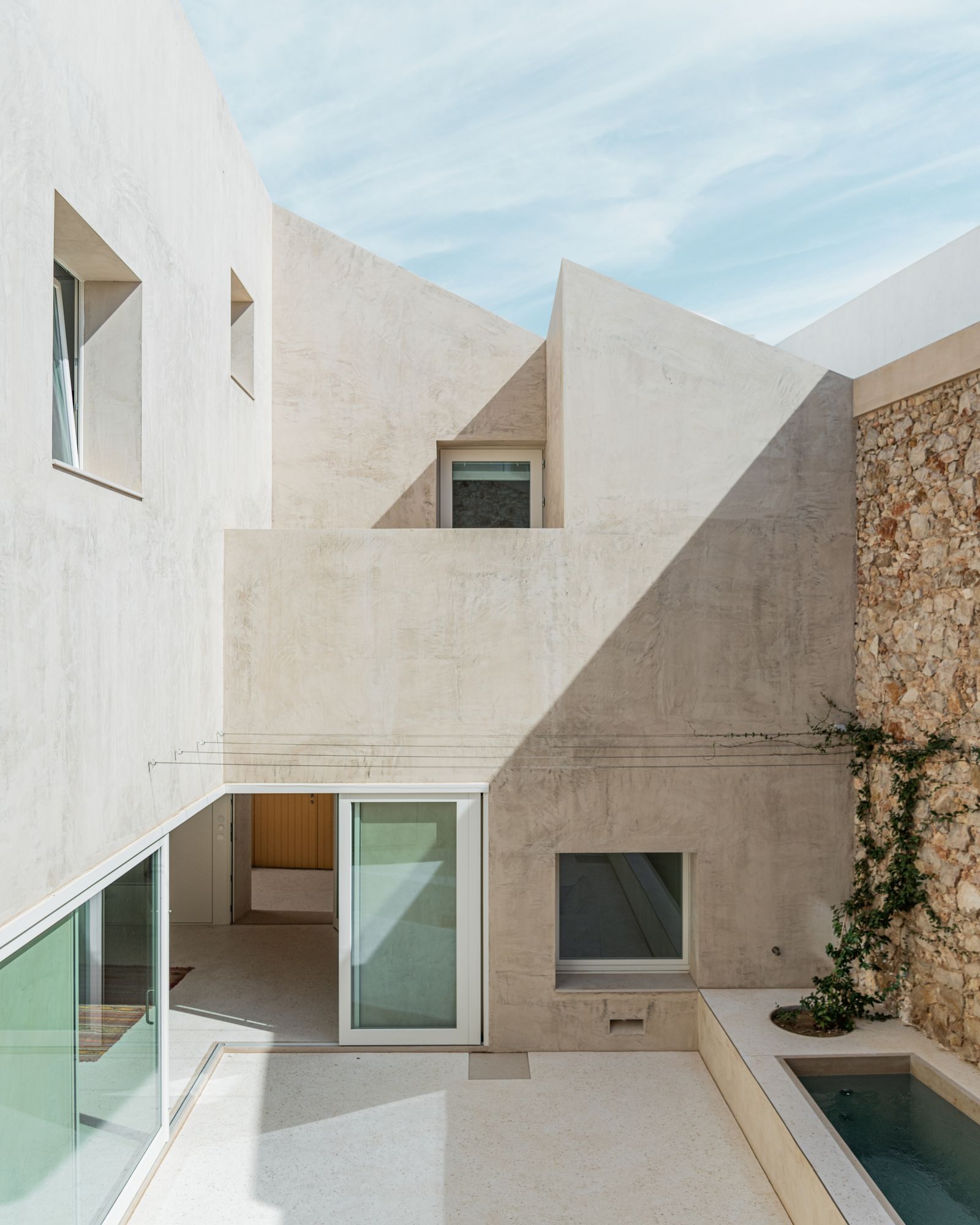 Estudio ODS . House at Rua João da Rosa . Olhão Frederico Martinho ...