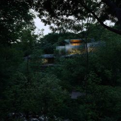 Jean Nouvel . NOT A HOTEL . YAKUSHIMA afasia (1)